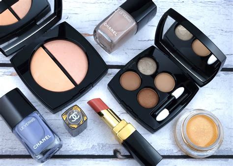 chanel cruise 2019 review makeup|Chanel Cruise Makeup Collection 2019: Lumière et Contraste.